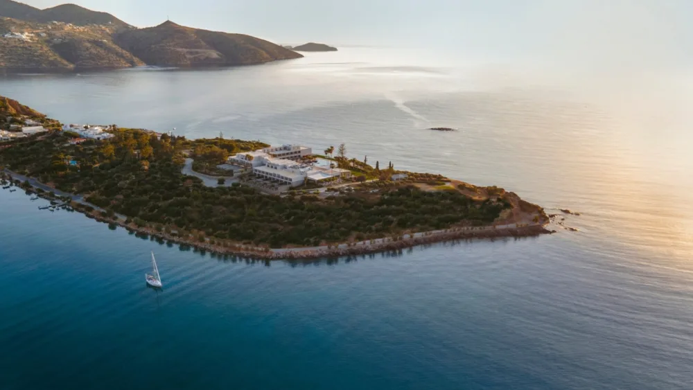 Η Bluegr Hotels & Resorts επιβραβεύεται με Χρυσή Διάκριση Zero Waste HORECA 2026 για τη συστηματική της επένδυση στη βιωσιμότητα