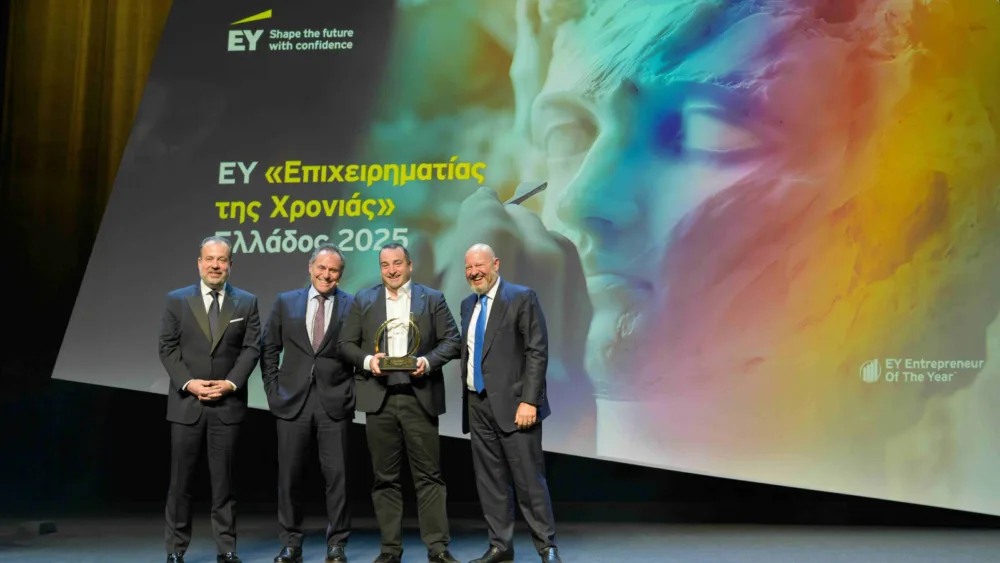 O Χάρης Βαφειάς αναδείχθηκε «Επιχειρηματίας της Χρονιάς» Ελλάδος 2025 στο πλαίσιο Τελετής Απονομής της EY Ελλάδος