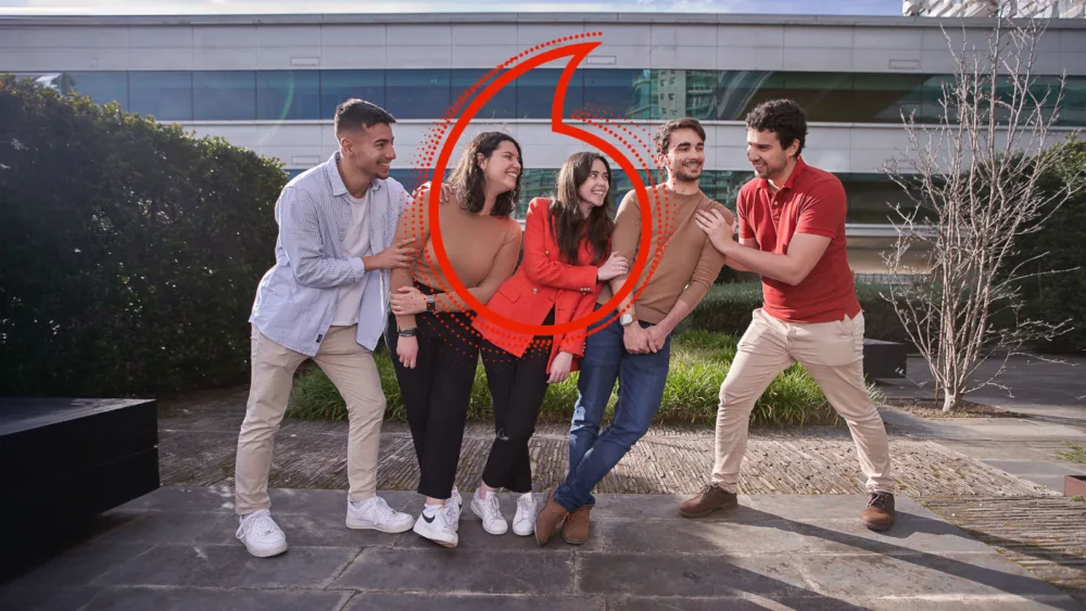 Περισσότεροι από 90 νέοι εντάχθηκαν στα προγράμματα καριέρας της Vodafone