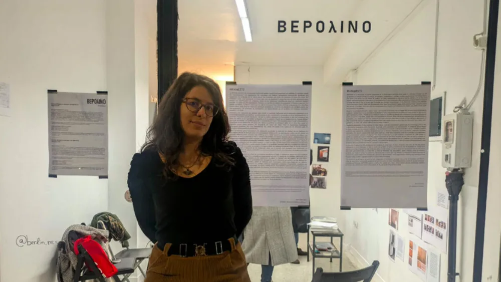 Η Έλλη έφερε  στο Γκύζη το “ΒΕΡΟλΙΝΟ” και τη συζήτηση για τα σύγχρονα στεγανά της τέχνης