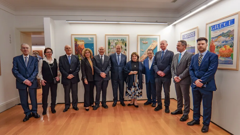 Η Alpha Bank εγκαινίασε στην Κέρκυρα την έκθεση «Ελλάδα, χώρα αναφοράς. Η τέχνη στις αφίσες του ΕΟΤ (1929–1976)»