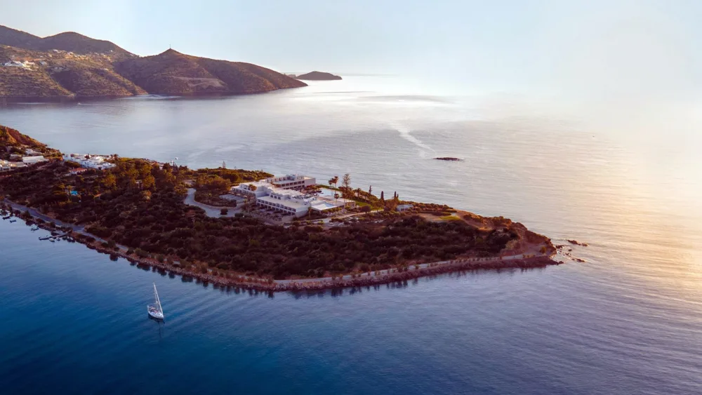 Bluegr Hotels & Resorts: Σταθερή ανάπτυξη και επενδύσεις άνω των €75 εκατ. έως το 2029