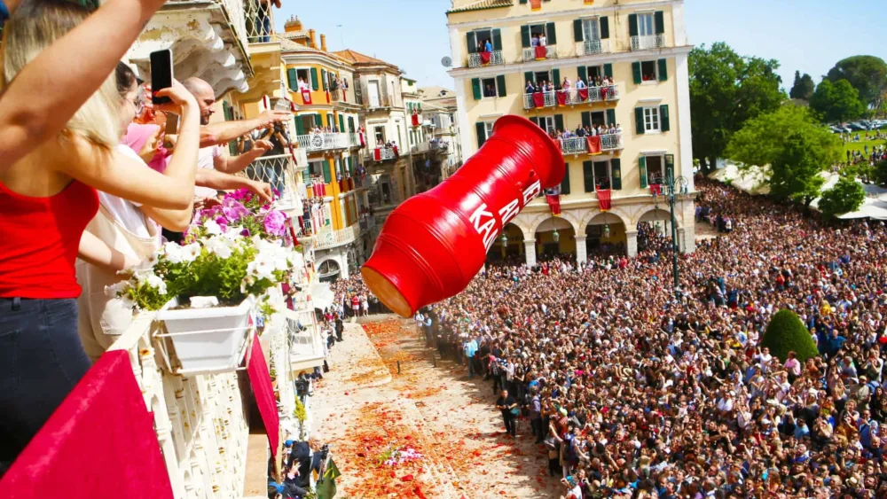 Υποχώρηση έως 30% στη ζήτηση για ταξίδια το Πάσχα του 2026