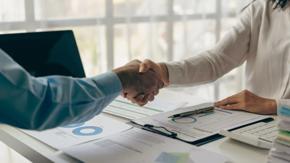 Εργασία: Τι βλέπουν ως «αγκάθια» οι εργαζόμενοι και ποιες τάσεις θα επικρατήσουν