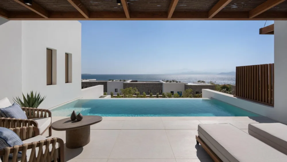 Το ξενοδοχείο VIONE Paros τίθεται υπό τη διαχείριση της SWOT Hospitality