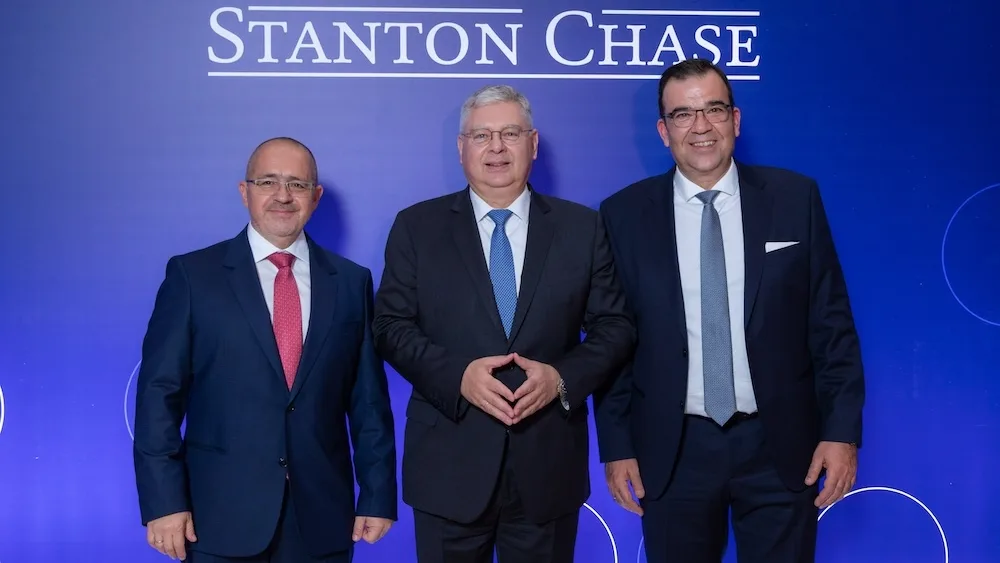 Ηγεσία σε εποχή διαρκούς αβεβαιότητας: Το νέο στοίχημα για οργανισμούς και οικονομία