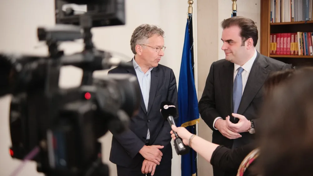 Γερούν Ντάισελμπλουμ: «Με κάνει περήφανο ότι ο Έλληνας Υπουργός Οικονομικών προεδρεύει πλέον του Eurogroup»