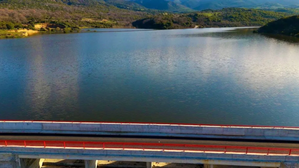 Εγκαινιάστηκε το φράγμα Ληθαίου στη Θεσσαλία, ένα έργο στρατηγικής σημασίας για την αγροτική ανάπτυξη