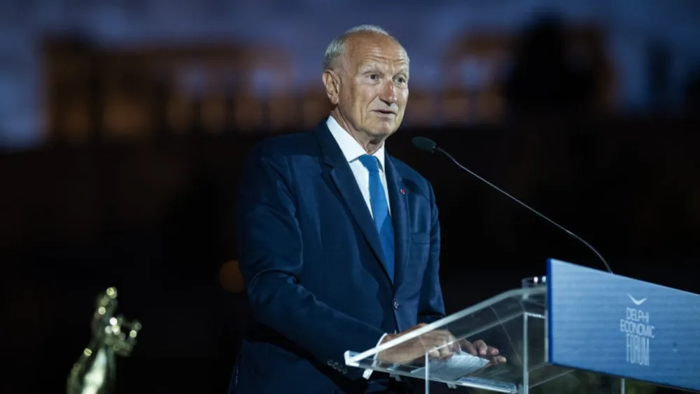Το πρώτο Apollo Award του Delphi Economic Forum απονεμήθηκε στον Jean-Paul Agon - «Στο βάθος της καρδιάς μου θα βρείτε την Ελλάδα»