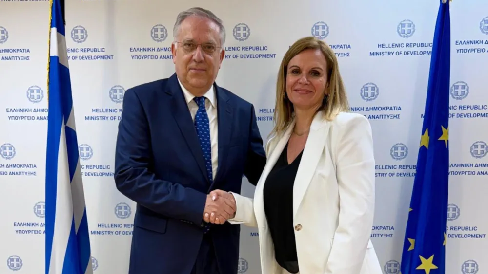 Για πρώτη φορά Ελληνίδα στο τιμόνι του Ευρωπαϊκού Οργανισμού Διαπίστευσης - Τι δηλώνει ο Τ. Θεοδωρικάκος