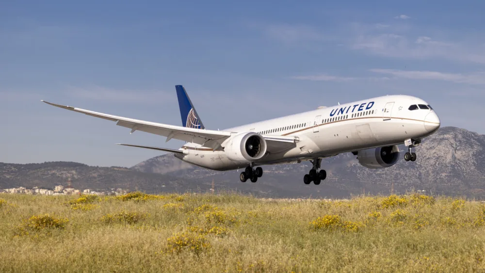 Η United Airlines γιορτάζει 10 χρόνια από τότε που ξεκίνησε τις πτήσεις μεταξύ Αθήνας και Νιούαρκ/Νέας Υόρκης