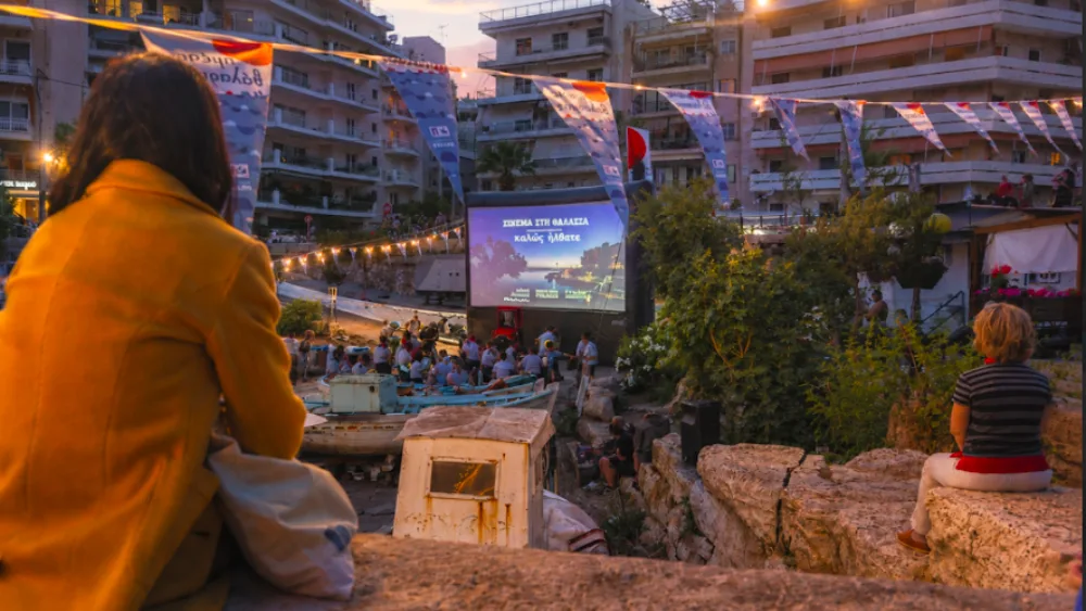 Hμέρες γεμάτες ιστιοπλοΐα, εκδηλώσεις και σινεμά δίπλα στη θάλασσα