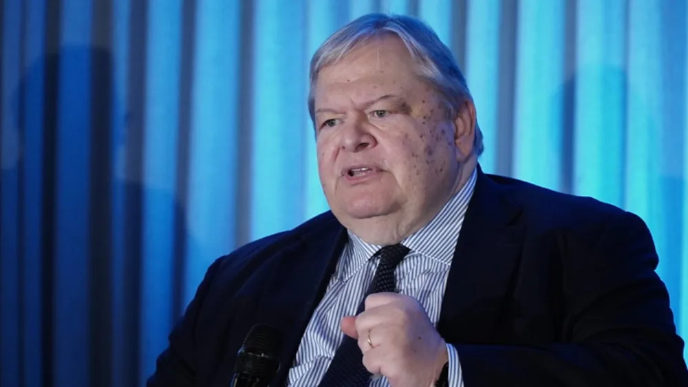Βενιζέλος: Παρά τη σημαντική ρυθμιστική της παρέμβαση μέσω πρωτοβουλιών, η ΕΕ δεν διαθέτει επιρροή στον καθορισμό της τεχνολογικής πορείας της ΤΝ διεθνώς