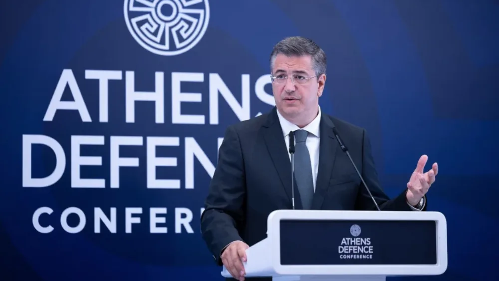 Τζιτζικώστας: Στόχος η δημιουργία «στρατιωτικής Σένγκεν» στην Ευρώπη – Πάνω από 100 δισ. ευρώ για υποδομές και κινητικότητα