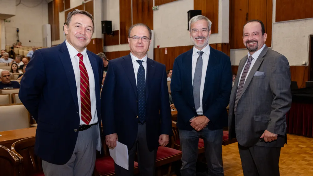ΡΑΑΕΥ: Η ενημέρωση σχετικά με το ρυθμιστικό πλαίσιο για τα ύδατα στο επίκεντρο τεχνικής συνάντησης στην Αθήνα