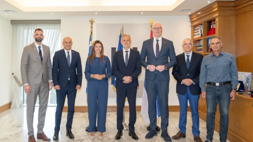 Νέα ώθηση στη συνεργασία Ελλάδας - Σερβίας για τον σχολικό και πανεπιστημιακό αθλητισμό