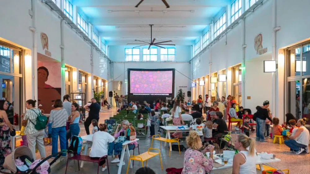 No Island? No Problem!: 5  pop-up προβολές στo αίθριο της Δημοτικής Αγοράς Κυψέλης