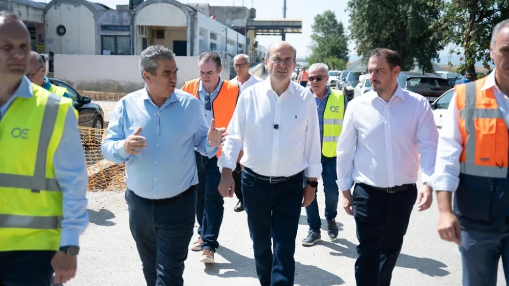 Πραγματοποιήθηκαν τα εγκαίνια της νέας γέφυρας του Αλμυρού - Αυτοψίες σε έργα στα Φάρσαλα και στον Δομοκό
