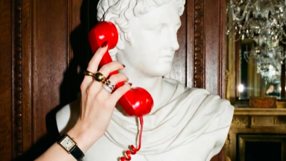 To “reinventing vintage” έναντι των σύγχρονων microtrends