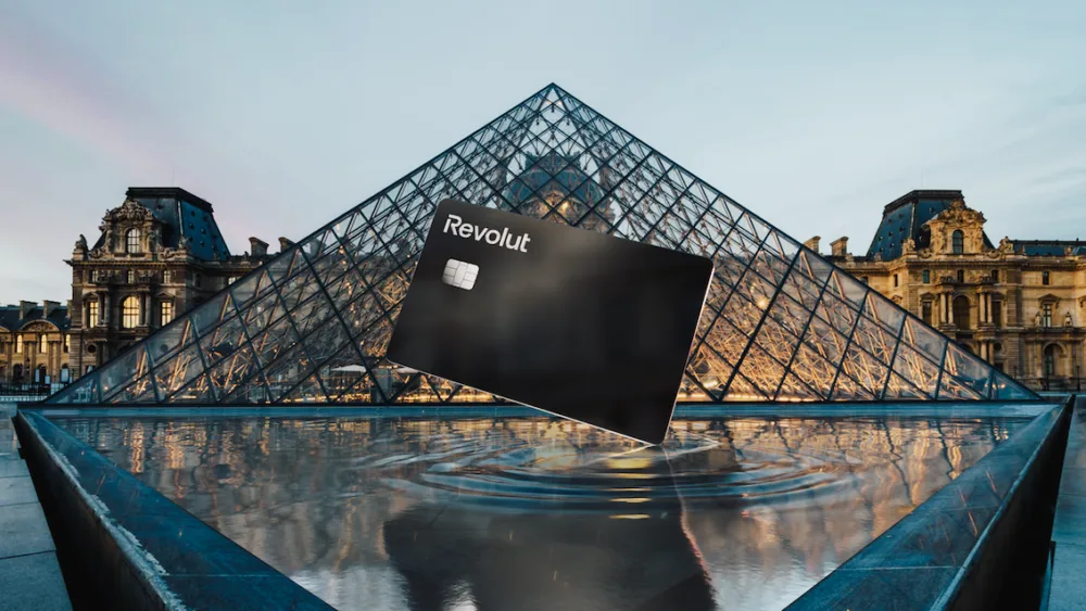 Revolut: Πλήρης τραπεζική άδεια από ΕΚΤ και γαλλική εποπτική αρχή