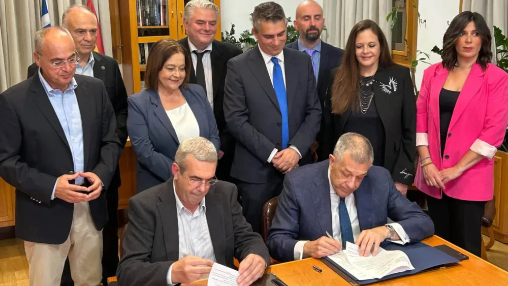 Καλαμαριά: Υπεγράφη η σύμβαση για την οδό Πόντου – Αναβαθμίζεται η πρόσβαση στους σταθμούς του Μετρό