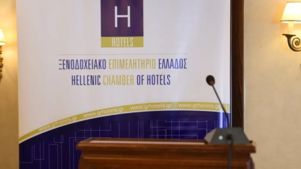 O πρόεδρος του Ξενοδοχειακού Επιμελητηρίου Ελλάδος επανεξελέγη στη θέση του προέδρου της Πανευρωπαϊκής Συνομοσπονδίας Ξενοδοχίας και Εστίασης