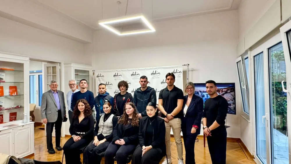 Δέκα νέες Υποτροφίες για Κυβερνήτες Σκαφών Αναψυχής προσφέρουν το Stelios Philanthropic Foundation και η Omega Yachting Academy