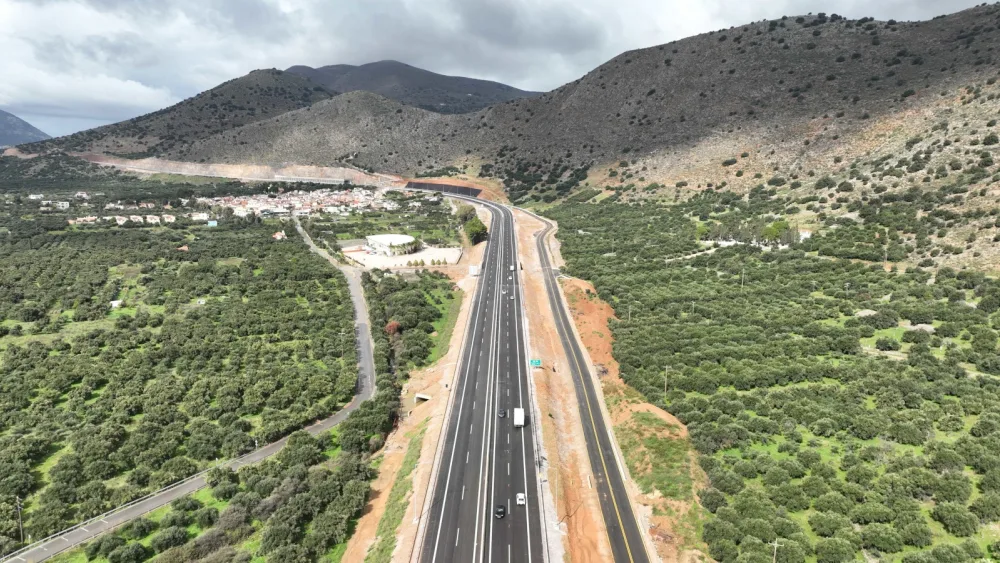 Ο Όμιλος AKTOR παρέδωσε τα πρώτα 10 χιλιόμετρα του  ΒΟΑΚ στο Ελληνικό Κράτος