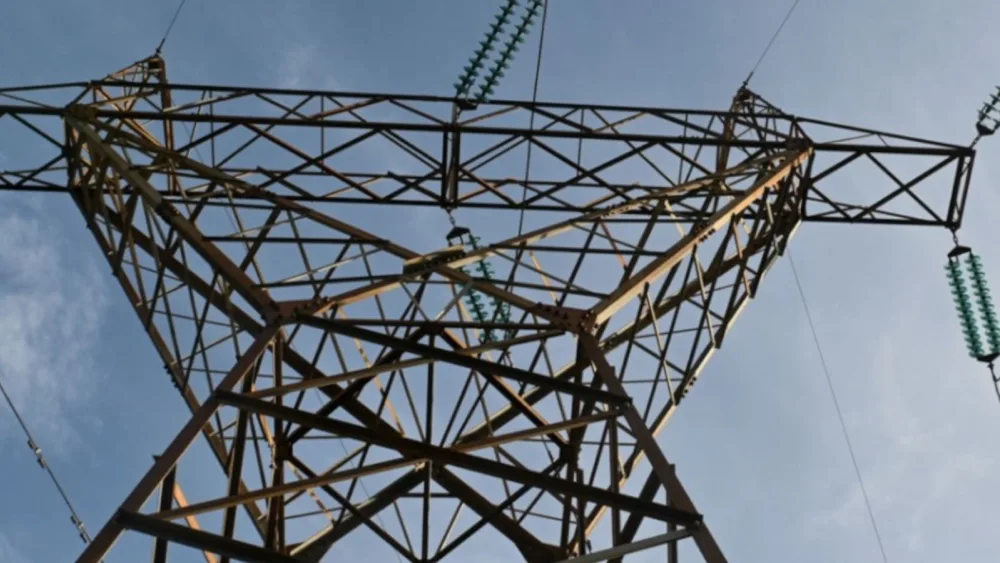 ΔΕΔΔΗΕ: Από την 1η Νοεμβρίου τίθεται σε εφαρμογή το χειμερινό ωράριο για το μειωμένο τιμολόγιο ρεύματος