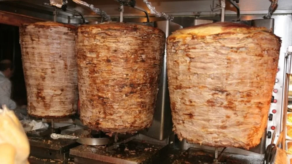 Καφετέρια & Σουβλατζίδικο, το επιχειρείν στην Ελλάδα