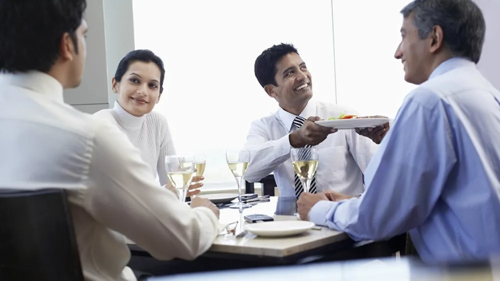 5 εστιατόρια στην Αθήνα για επαγγελματικό γεύμα