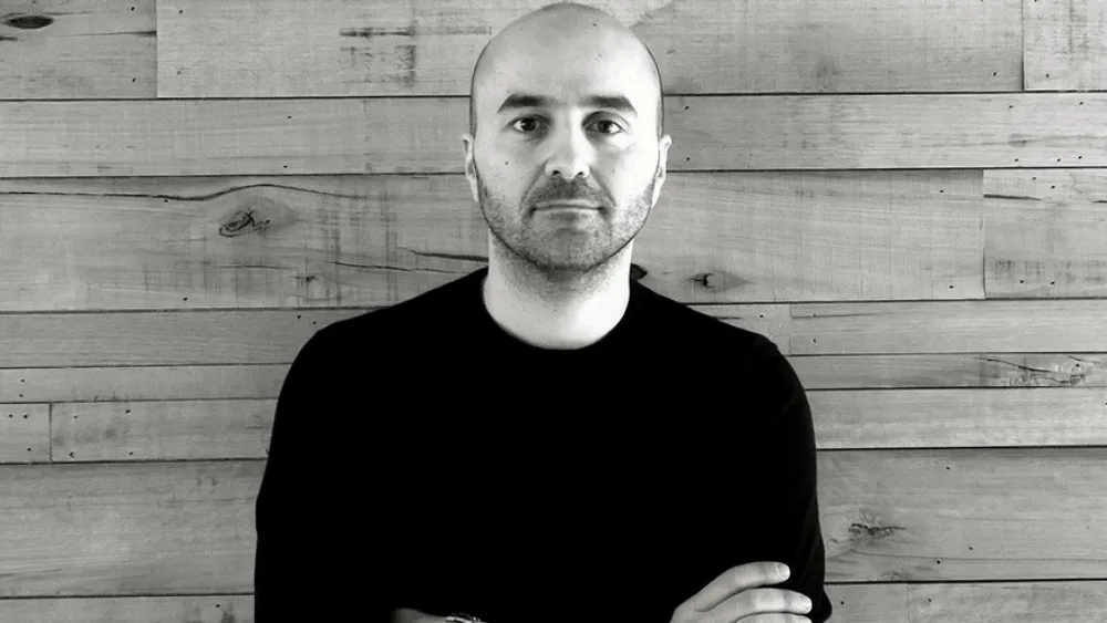 Michael Iskas: "Τα καλύτερα 9.6 και κάτι δευτερόλεπτα στο YouTube που δεν είδαμε ποτέ"