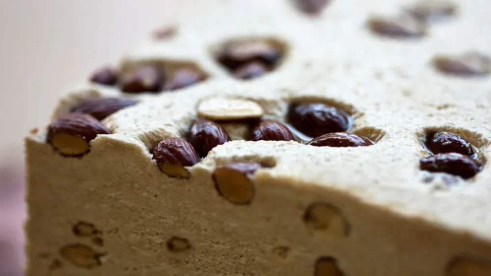 Ο διάσημος χαλβάς Κοσμίδη-Γαβρίλη: Παράδοση... ετών 91