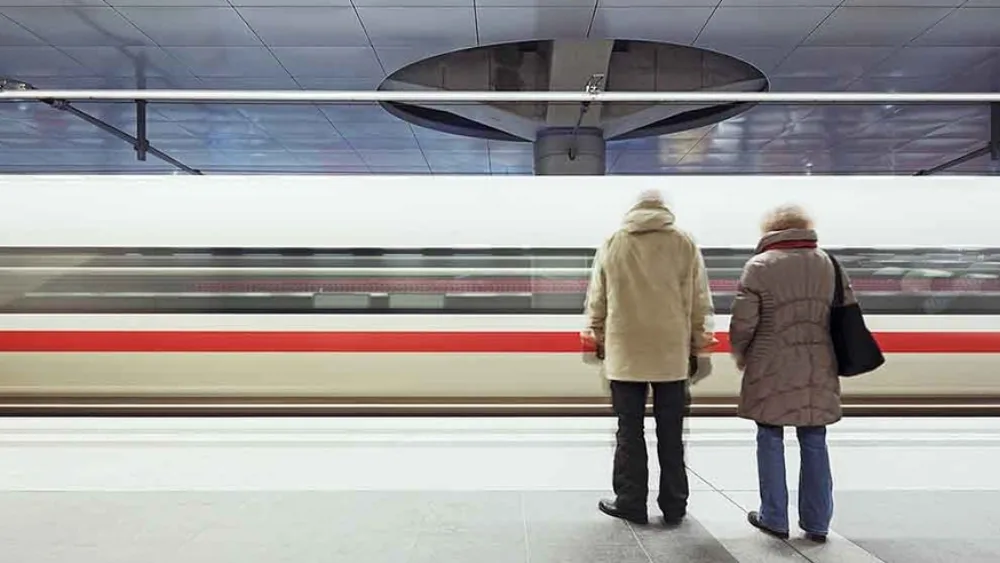 Το παραδοσιακό εμπόριο έχασε το τραίνο του μέλλοντος