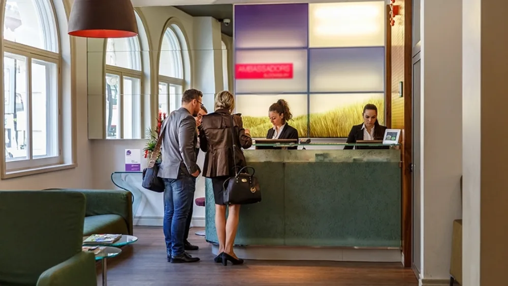 Γνωρίζετε τους επισκέπτες του ξενοδοχείου σας;