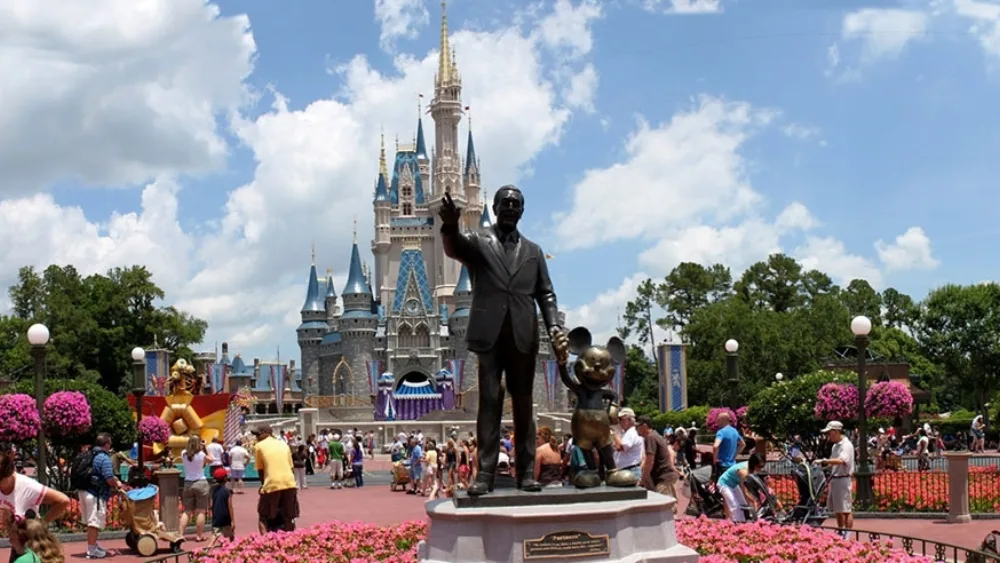 DISNEY: Ο ποντικός που ικέτευε για φαγητό