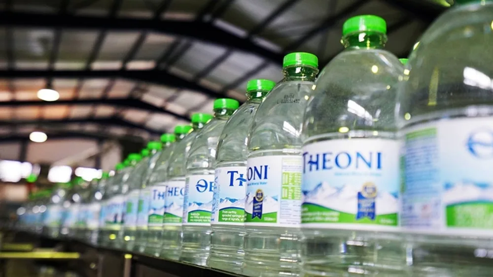 «Χρυσές» διακρίσεις και εγγύηση ποιότητας για το ελληνικό νερό “Θεόνη”