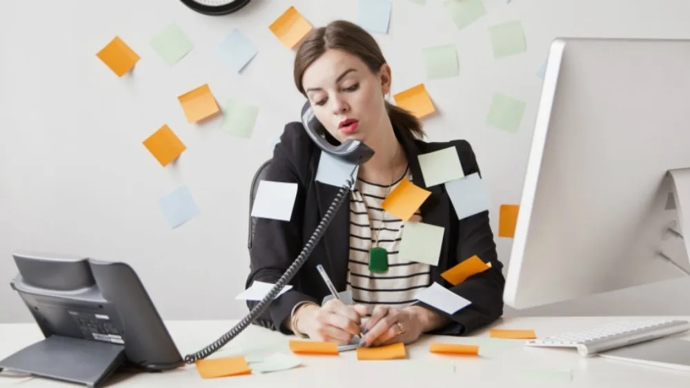 Δύο τεχνικές για να εκπαιδεύσετε το μυαλό σας να συγκεντρώνεται εκεί που θέλετε