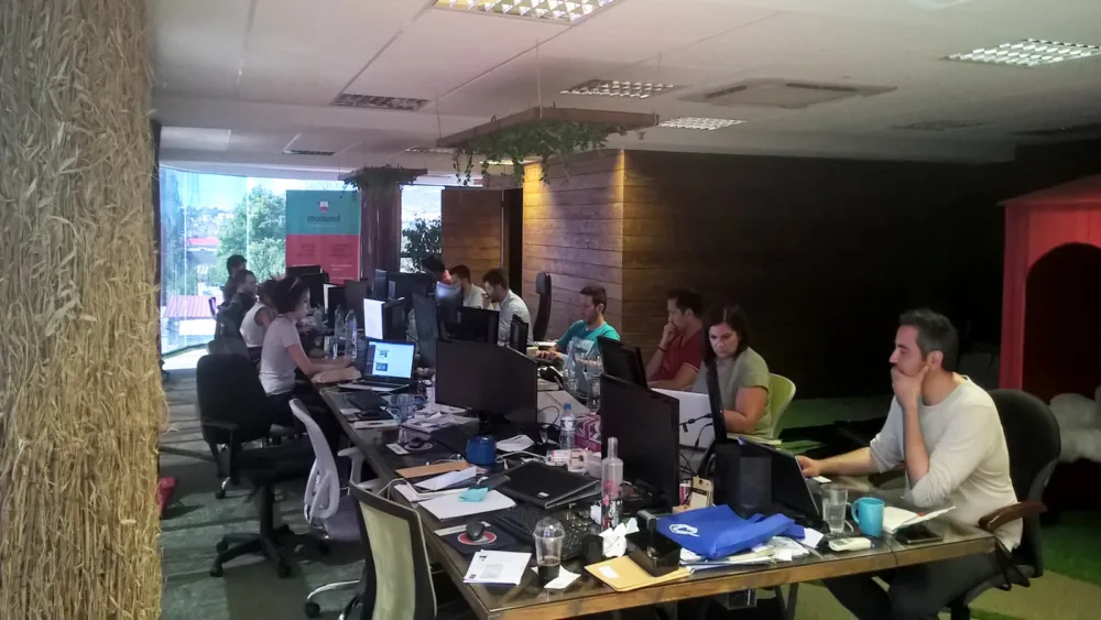 Η επιτυχία είναι ένας διαρκής δρόμος προς ένα όραμα