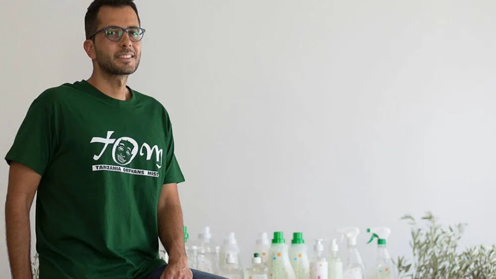 Egreeno: Τα αγνά απορρυπαντικά από το Κιλκίς που στηρίζουν τα παιδιά της Τανζανίας