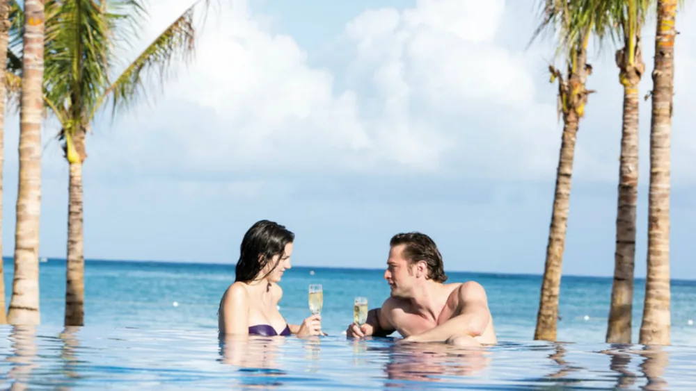 Adults only. Η νέα τάση στο χώρο της φιλοξενίας