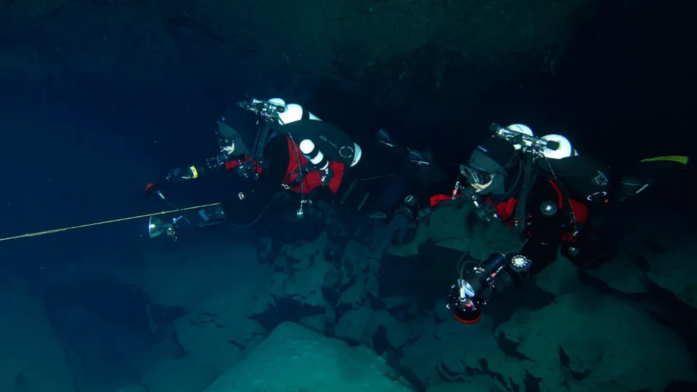 Διακεκριμένος φωτογράφος αναδεικνύει τις ομορφιές του βυθού της Αντιπάρου