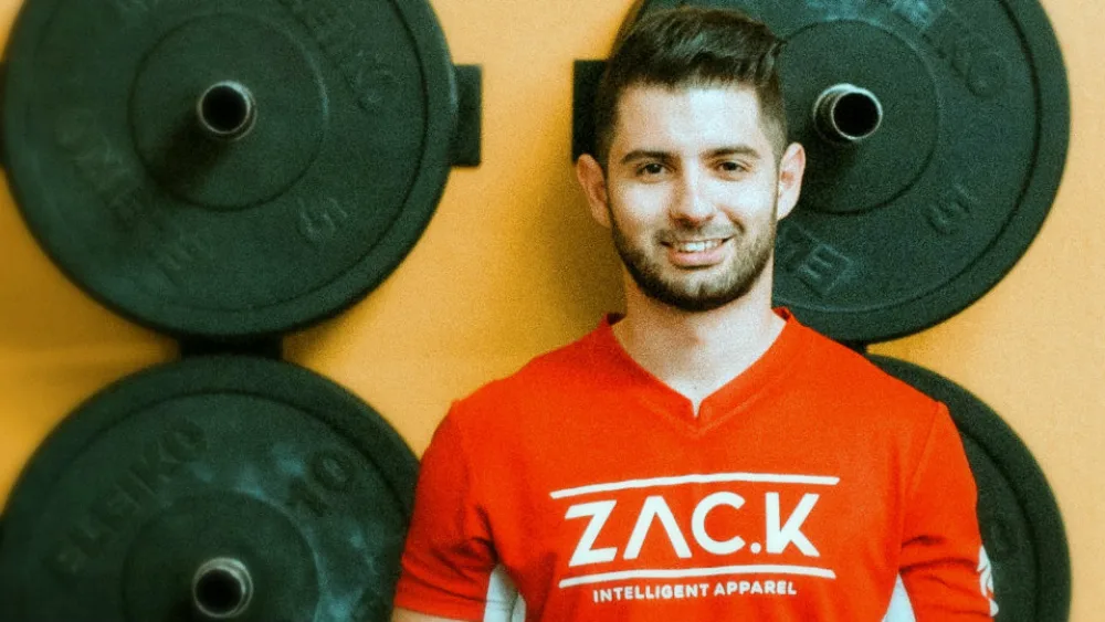 Exisom: Τα «έξυπνα ρούχα» που σχεδιάζονται και αναπτύσσονται στην Ελλάδα [Συνέντευξη]