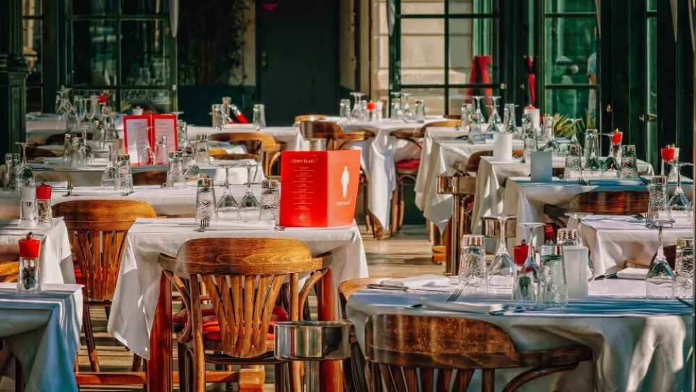 Πώς επηρεάζει ο κύκλος ζωής τις αποφάσεις μιας επιχείρησης εστίασης; [Μέρος 1ο]