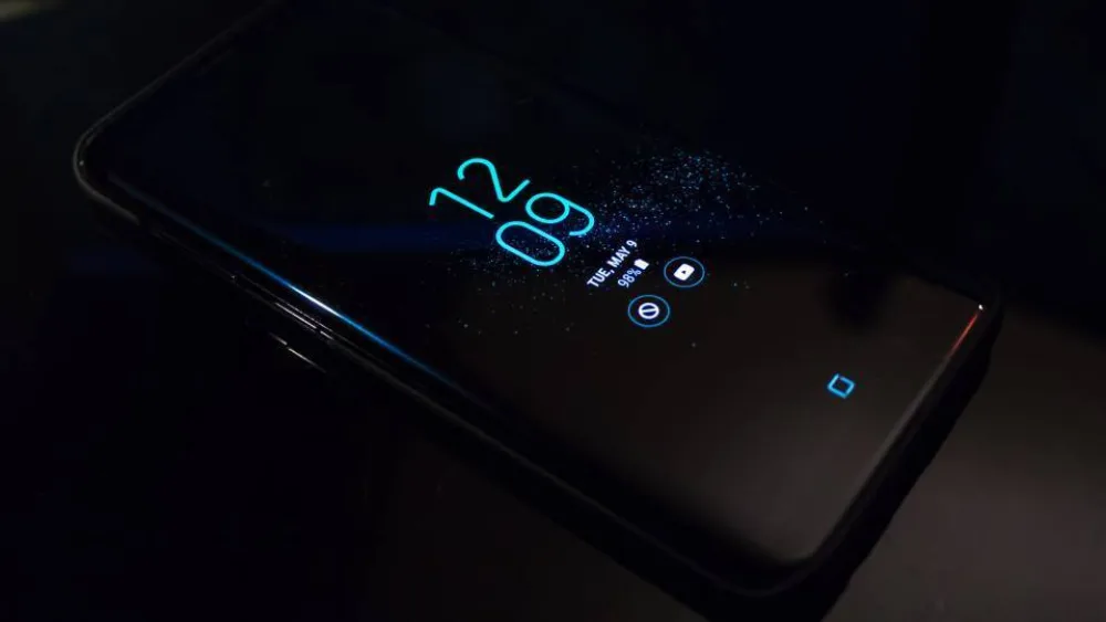 3 μέρη που πρέπει να απαγορεύσεις τη χρήση των ηλεκτρονικών συσκευών