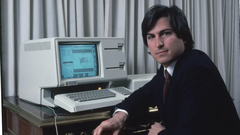 Steve Jobs: Ο πιονέρος της καινοτομίας μέσα από τις συμβουλές του για επιχειρηματικότητα & ηγεσία