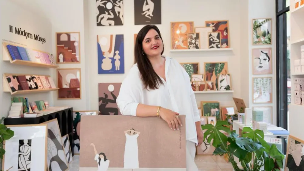 11 Modern Muses: To concept store της Αλεξάνδρας στην Πάτρα συγνωνεύει τέχνη, αρχιτεκτονική και ποίηση