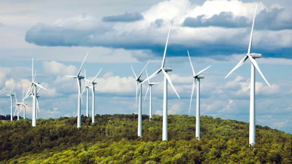 Νέα ρεκόρ στην παραγωγή ενέργειας από ΑΠΕ καταγράφηκαν στην Ευρωπαϊκή Ένωση – Πώς συνέβαλε η Ελλάδα