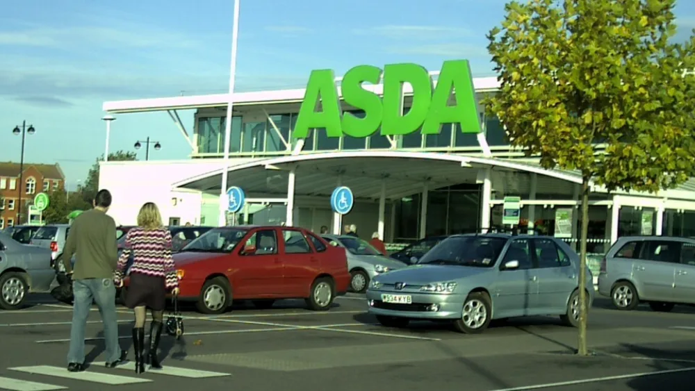 Τα super market Asda ανοίγουν κατάστημα με προϊόντα χωρίς συσκευασίες