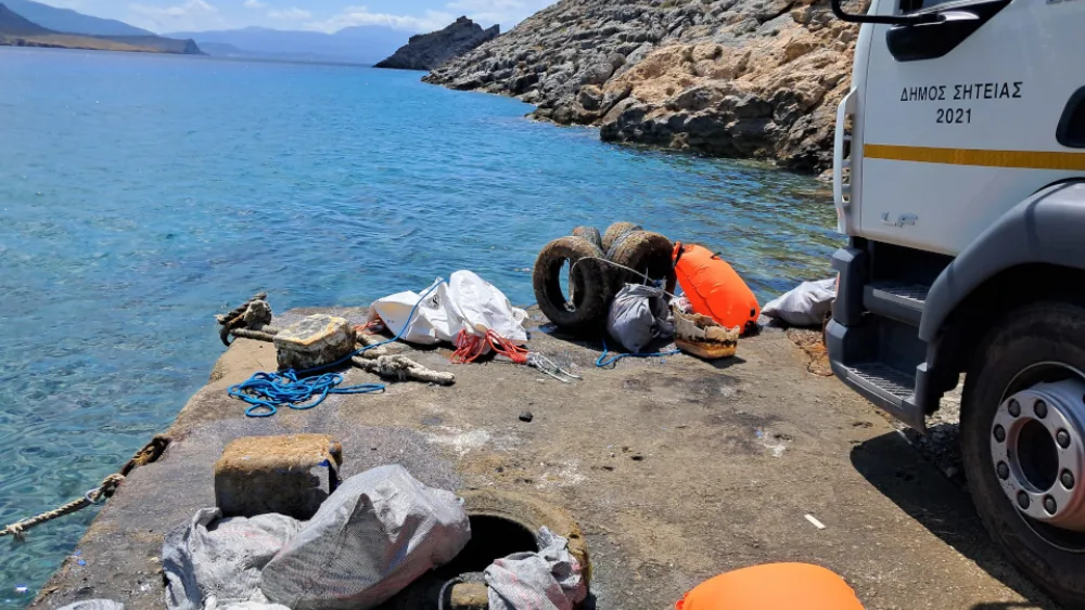 Τα πρώτα βήματα για την πρότυπη Αποκατάσταση λιβαδιών Ποσειδωνίας στον όρμο Ατζικιάρι της Κρήτης